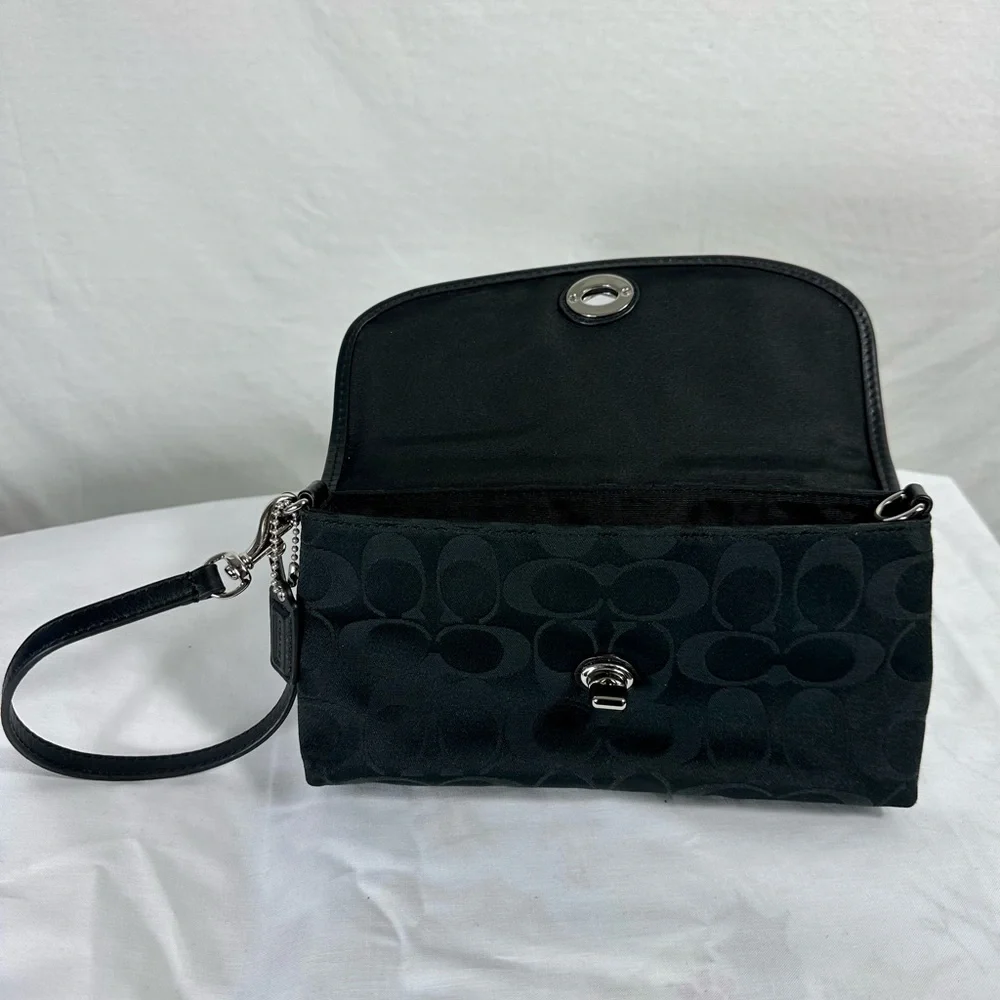 Black Coach Wristlet Purse - Picture 3 of 4